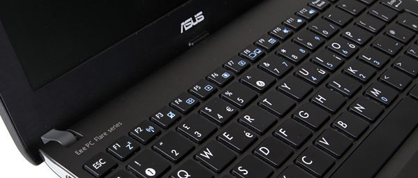 asus_eee_pc_flare_1025_2_dettaglio